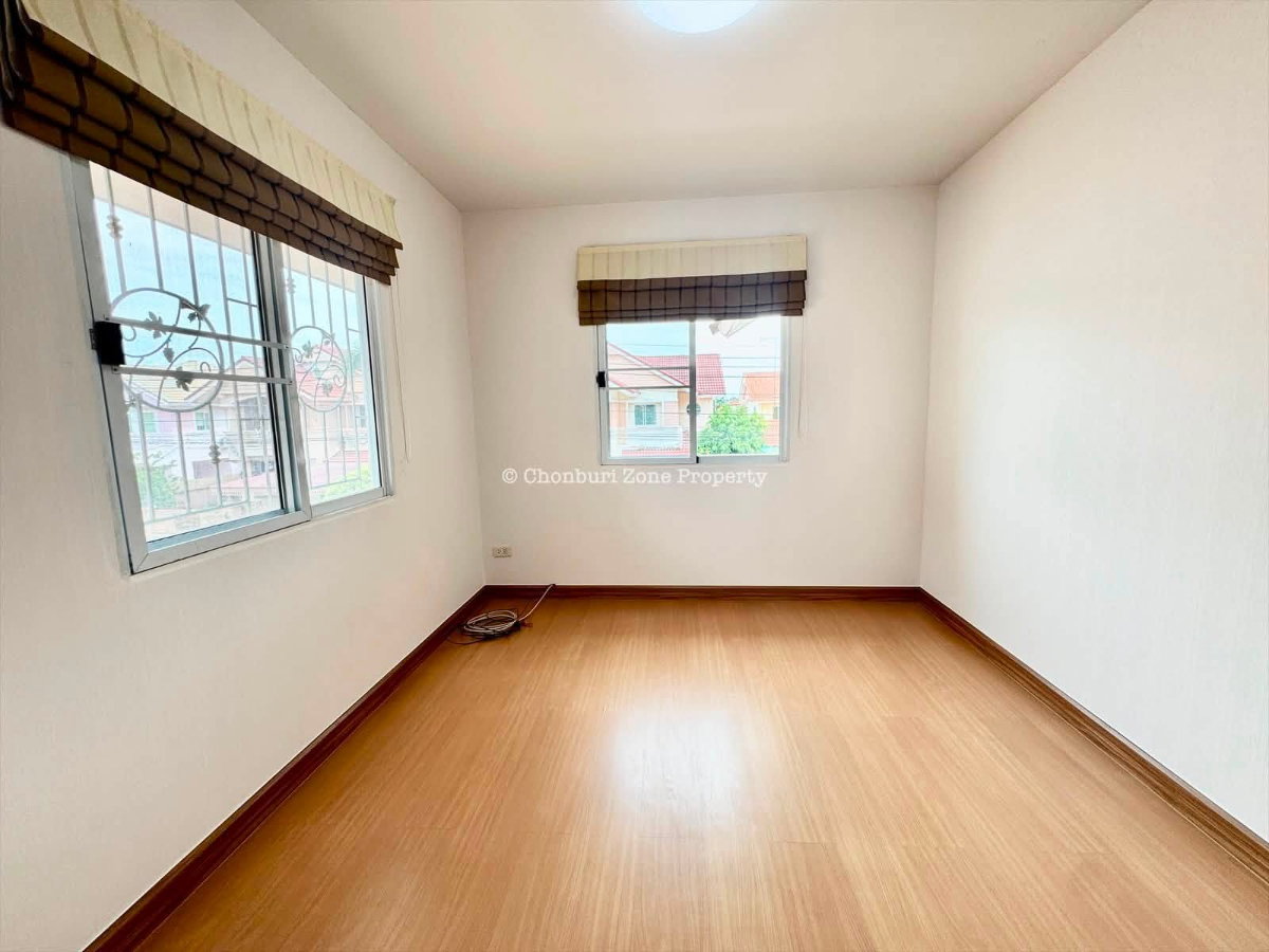 รูป ให้เช่าบ้านเดี่ยวหลังใหญ่ ม.มณีรินทร์เพลส ไร่กล้วย ศรีราชา - รูปที่ 37/38