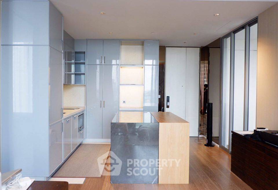 รูป คอนโด 1 ห้องนอน KRAAM Sukhumvit 26 ใกล้ BTS พร้อมพงษ์ (ID 566292) - รูปที่ 4/9