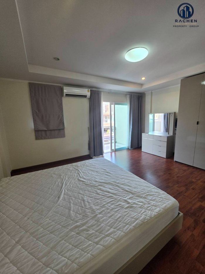 picture For rent, 3-storey townhouse, Palm Spring Village 9, Ban Phru - 5/18