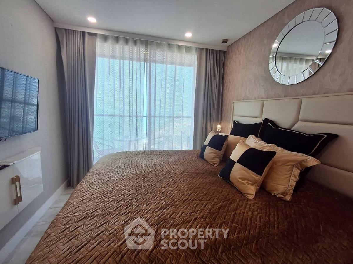 picture 37th-Floor 1-BR Condo At Copacabana Beach Jomtien (ID 3159105) - 2/7