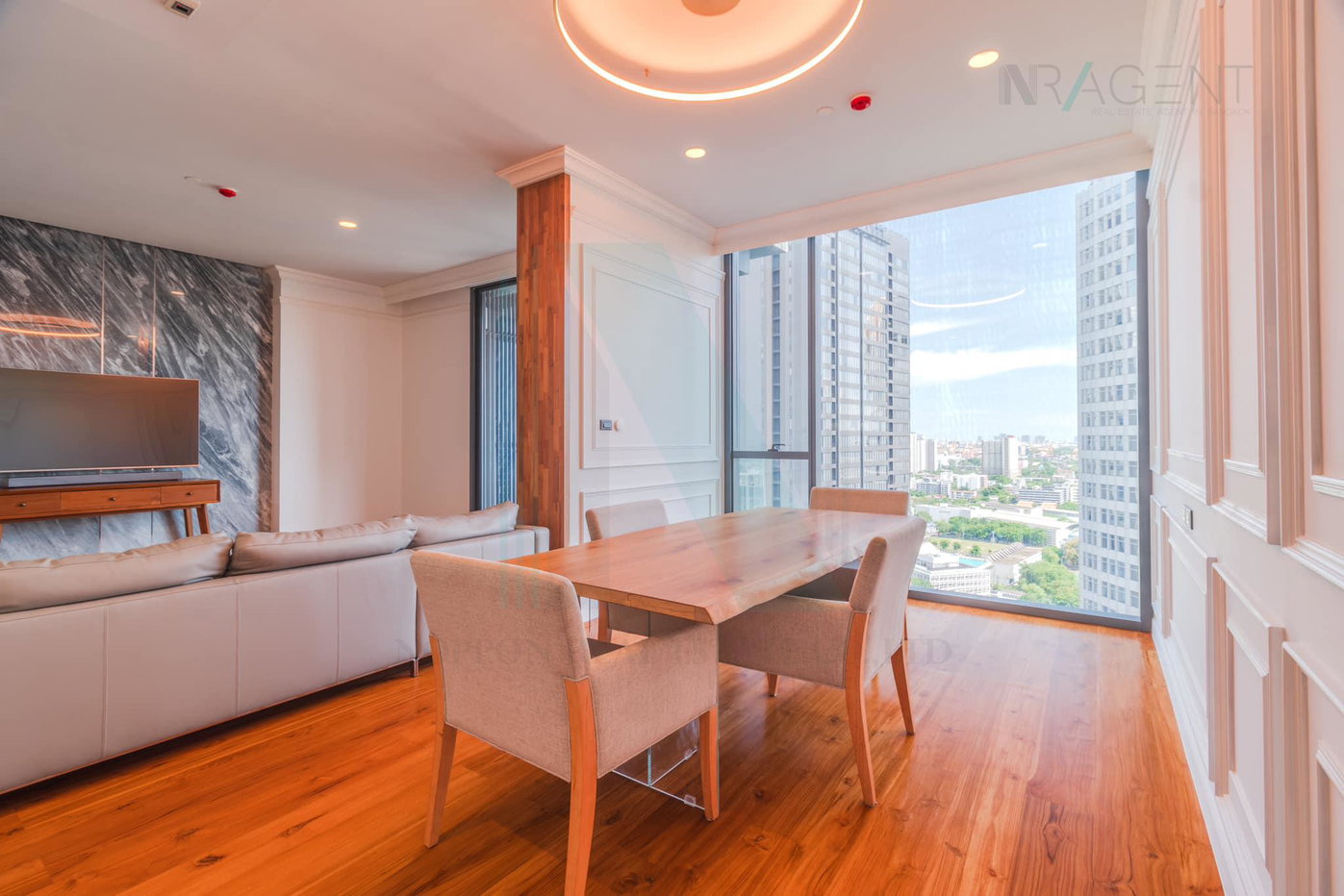 รูป 🎉 ขายคอนโด ลาวีค สุขุมวิท 57 อาคาร 1 ชั้น 24 2 ห้องนอน ขนาด 115 ตรม ใกล้ ท้องฟ้าจำลอง - รูปที่ 1/8