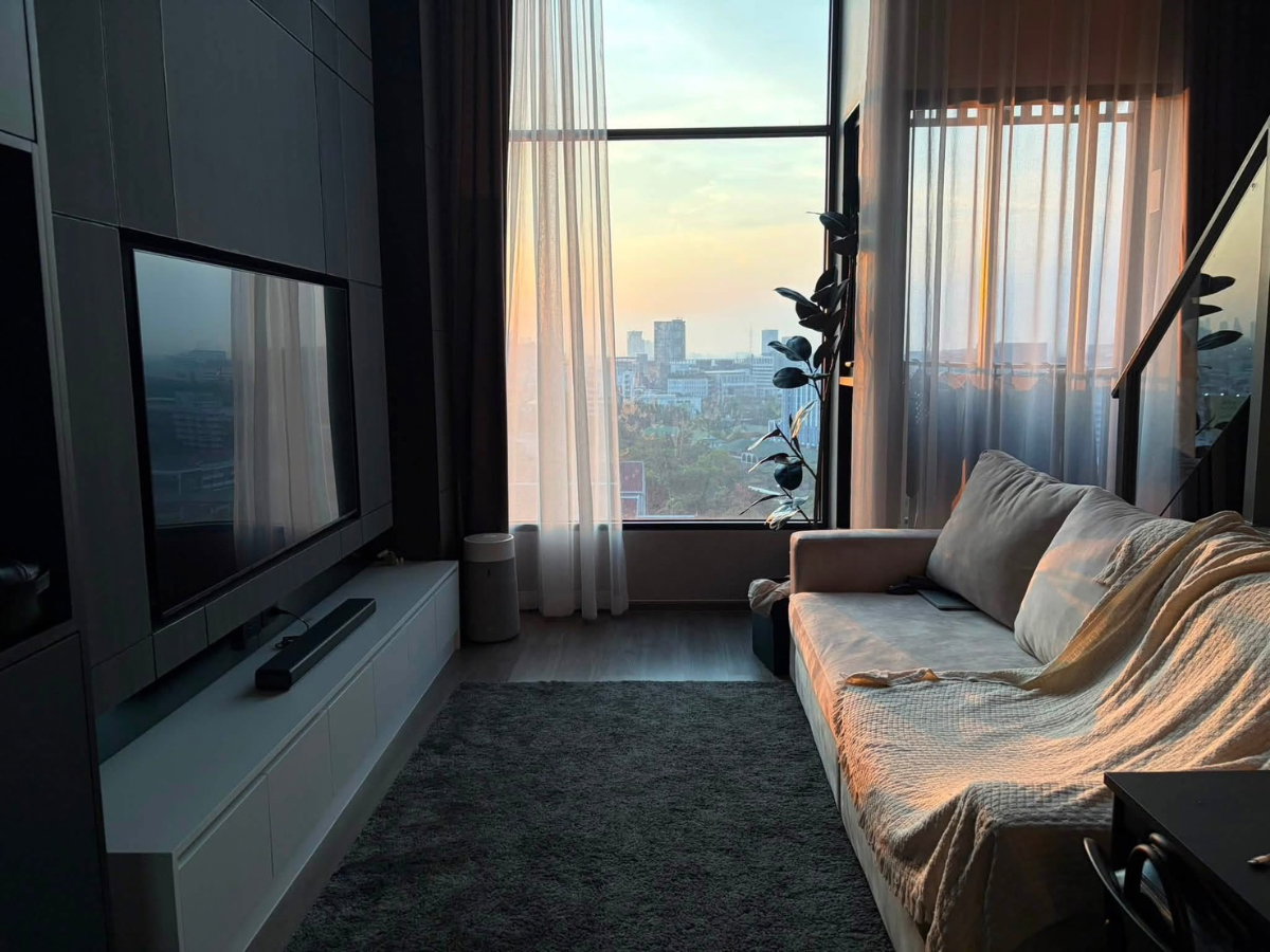 รูป For Rent  So Origin Kaset Interchange | Duplex High Ceiling - รูปที่ 3/9