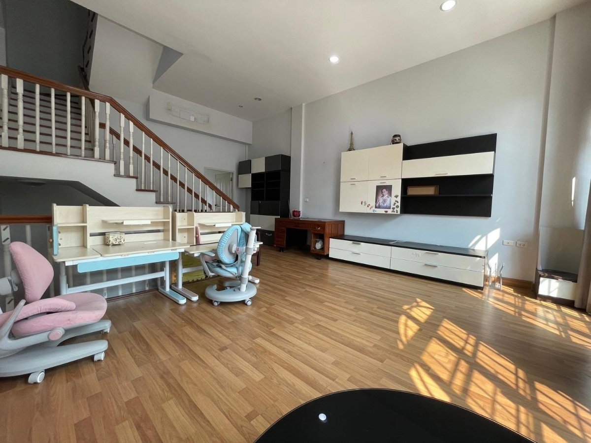 picture P0835/[For Sale] Baan Klang Muang Luzern Sukhumvit 77 - 12/15