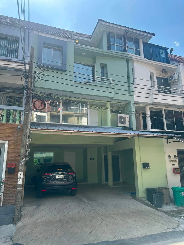 รูป ให้เช่า ทาวน์โฮม 4 ชั้น 320 ตร.ม. ลาดพร้าว 80 ใกล้รถไฟสถานีลาดพร้าว 71 - รูปที่ 1/23