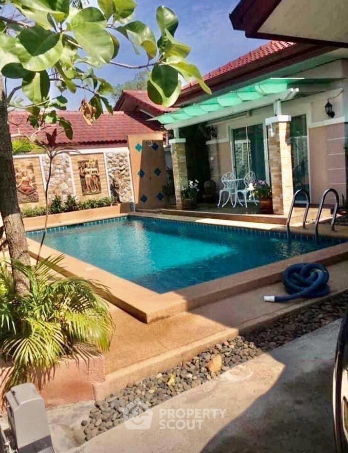 picture Pet-Friendly 3-BR Villa, 350 Sqm, The Bliss 1, Huai Yai (ID 1528516) - 1/17
