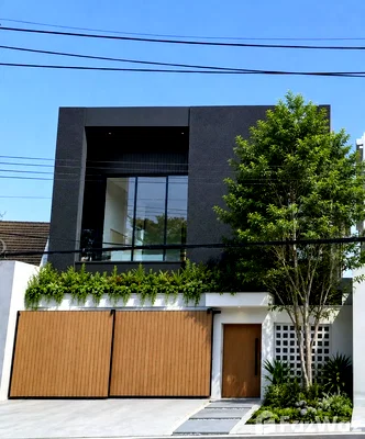 Houses for sale Thalang Phuket : Brand-New Pool Villa for Sale in Yamu - Thalang, Phuket 6665550