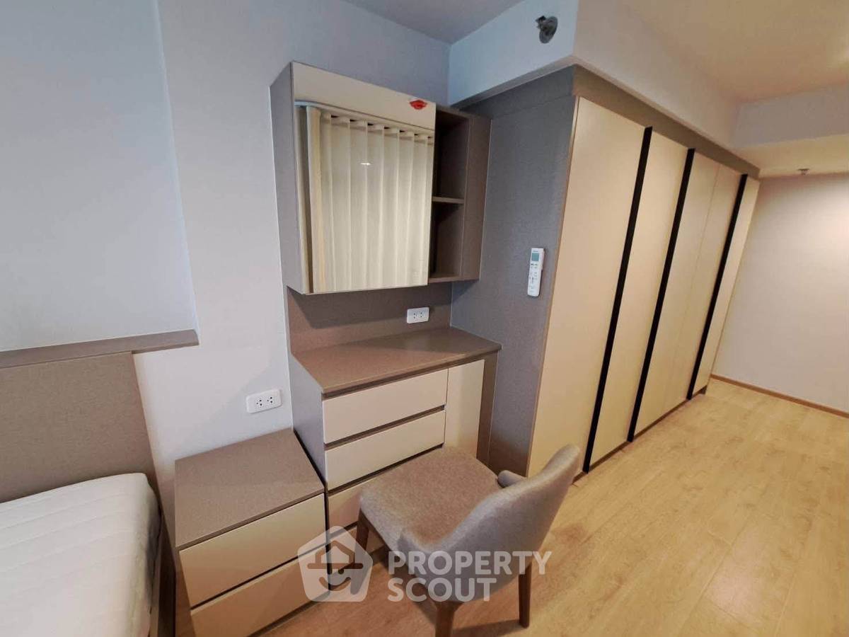 picture 30th-Floor 2-BR Condo At Ideo Rama 9 - Asoke Near MRT Phra Ram 9 (ID 3171756) - 14/17