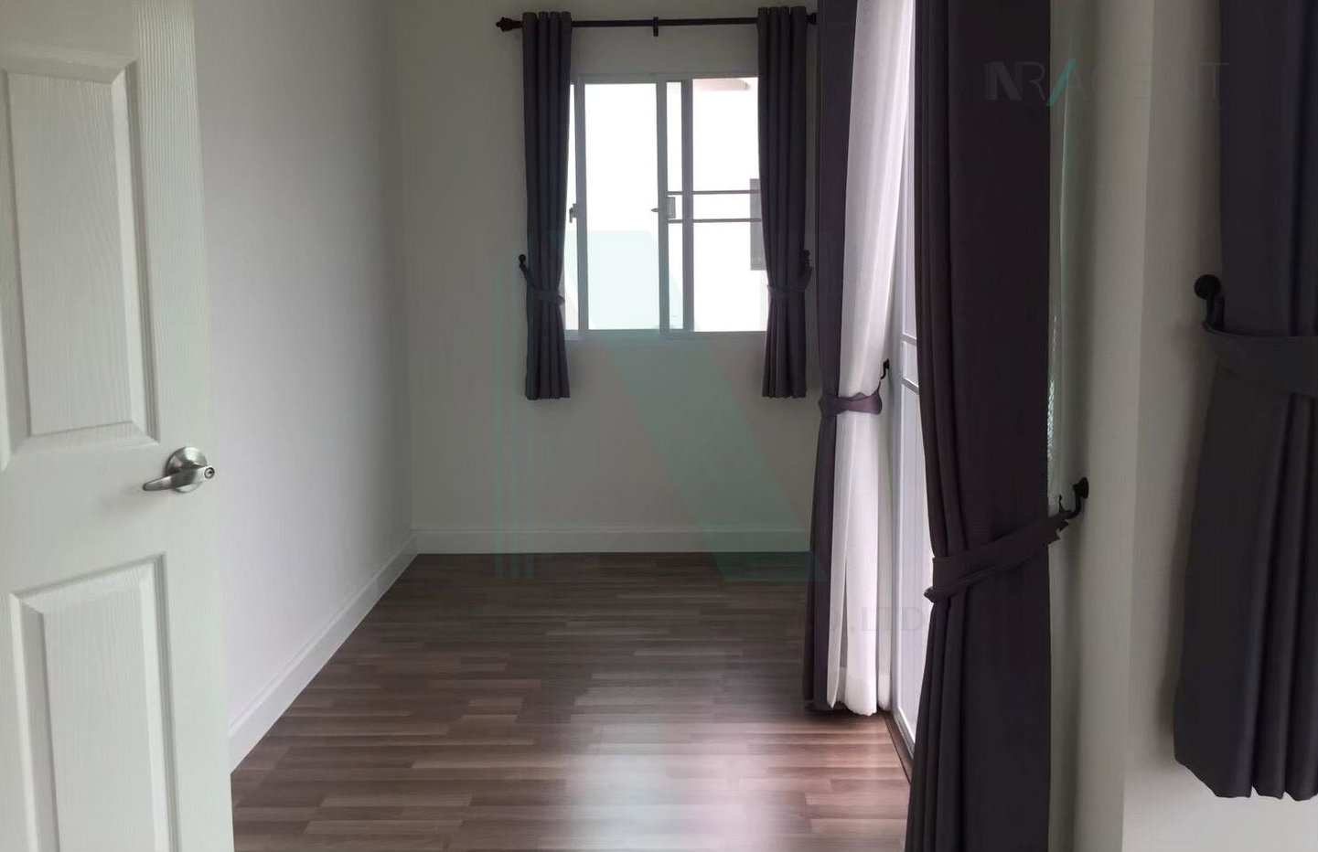 รูป ขายบ้านเดี่ยว โครงการ อิคอนเนเจอร์ พระราม 2-เทียนทะเล 2 ชั้น 4 ห้องนอน 2 ห้องน้ำ - รูปที่ 6/8