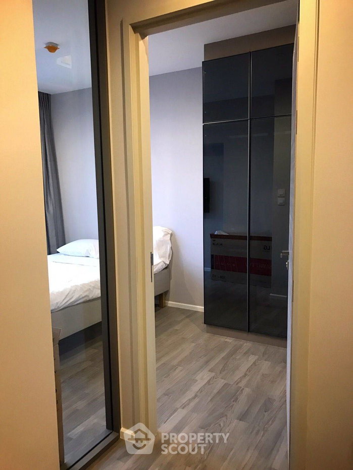 picture 1-BR The Room Sathorn - St. Louis Near BTS Surasak (ID 300362) - 7/13