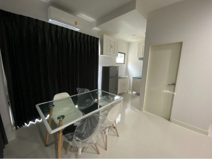 รูป H1001🔥ให้เช่า 📍Baan Klang Muang Watcharapol 📍(บ้านกลางเมือง วัชรพล) ทาวน์โฮม 3 ชั้น เพดานสูง หน้าบ้านไม่ชนใคร ตกแต่งสวยพรีเมี่ยม พร้อมอยู่ - รูปที่ 6/15