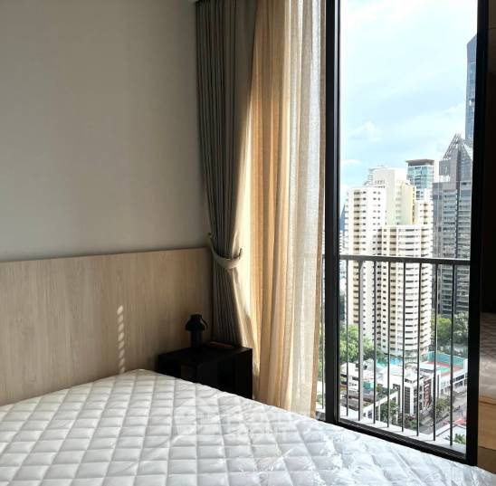 รูป คอนโดชั้น 23 แบบ 1 ห้องนอน Noble State 39 ใกล้ BTS พร้อมพงษ์ (ID 3161664) - รูปที่ 2/4