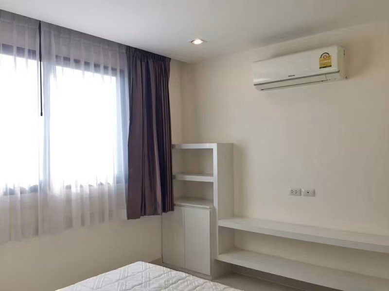 picture 7,000 THB The time condo 41 sqm - 4/11