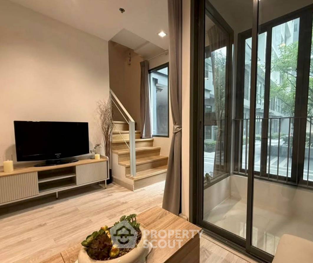 picture 1-BR Condo 200m To MRT Phra Ram 9 | Ideo Mobi Rama 9 (ID 3163856) - 1/8