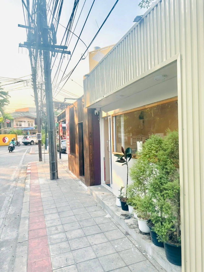 รูป คุ้มสุด ขายอพาร์ทเมนท์โชคชัยสี่ ลาดพร้าว ที่ดิน 280ตร.ว ใกล้ Big C 350 ม. รถไฟฟ้าMRT โชคชัย4 750ม. โรงพยาบาลเปาโล เซ็นทรัลอีสวิลล์ คนเช่าเต็มตลอด - รูปที่ 10/11