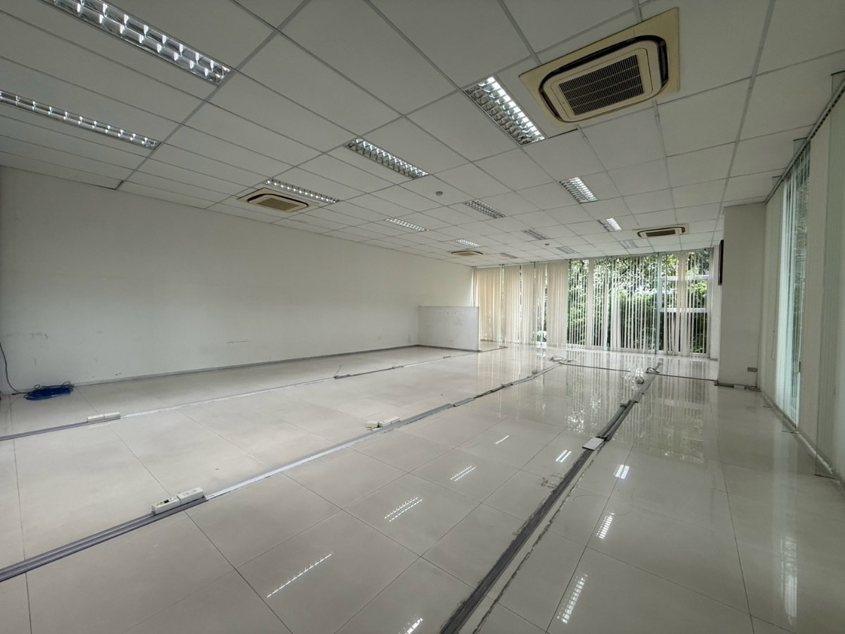 รูป ขายตึกขนาดใหญ่ทำเลพระราม 9 ติด RCA ใกล้ MRT พระราม 9 และ Central Rama 9 - รูปที่ 8/20