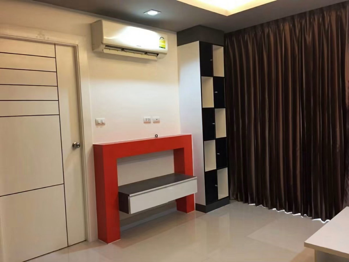 picture 7,000 THB The time condo 41 sqm - 1/11
