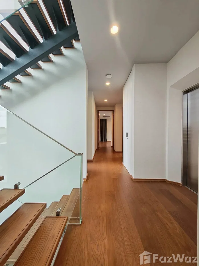picture 🏡 Luxury 3-Storey Detached House – Corner Unit 🏡 6665022 - 11/23