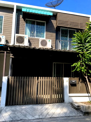 ทาวน์โฮม สมุทรปราการ : 🏡 ทาวน์เฮ้าส์บางนา 3 ห้องนอน เพียง 2.09 ล้าน!