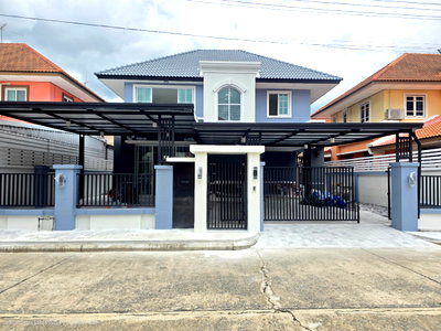 บ้านเดี่ยว ปทุมธานี : บ้านเดี่ยวใกล้ BTS รีโนเวทใหม่ทั้งหลัง ม.การ์เด้น วิลล่า คลอง 3 (Garden Villa Klong 3) ถนนชลมาร์คพิจารณ์ (รังสิต-คลอง 3) ลาดสวาย ลำลูกกา ปทุมธานี 