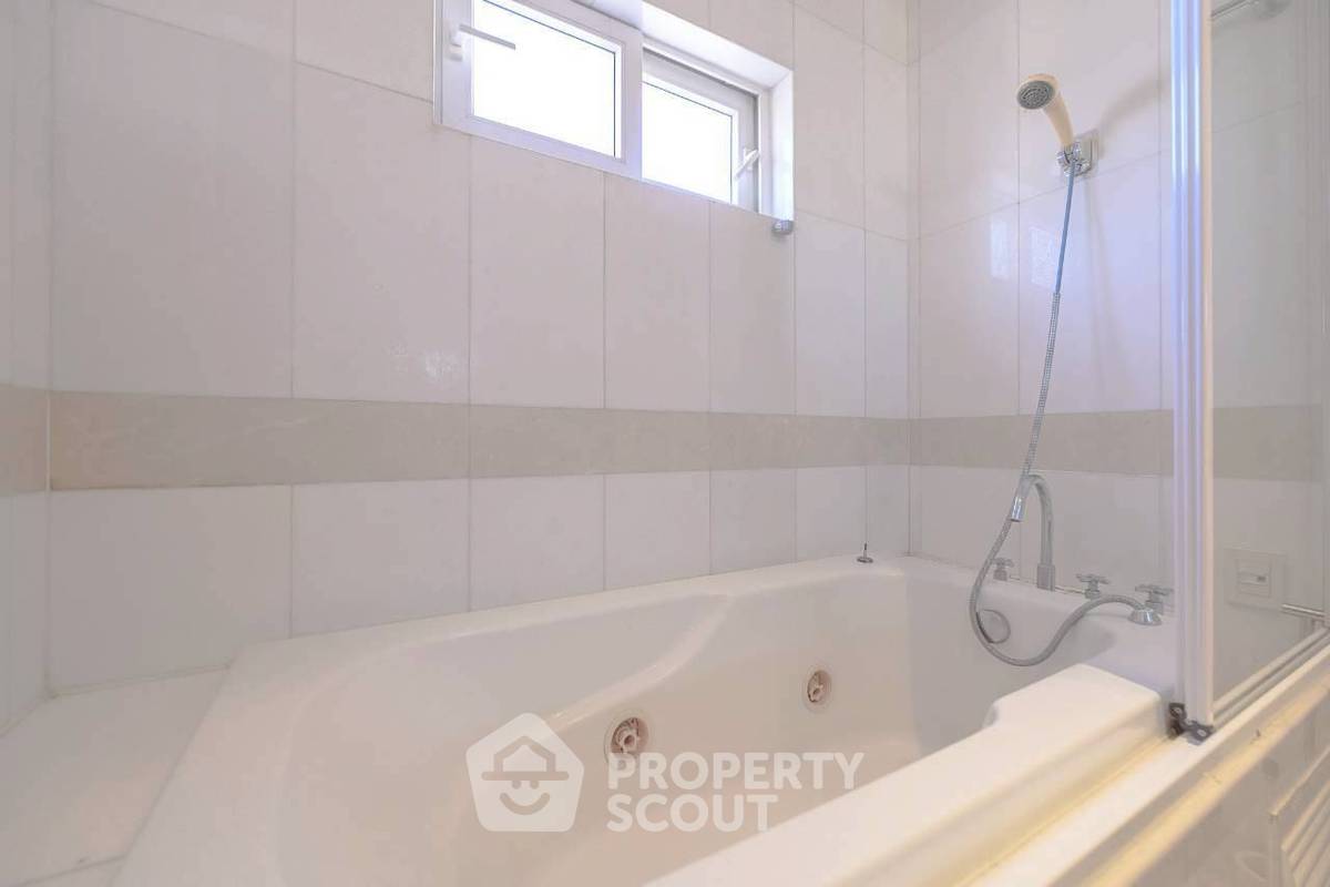 รูป 4 ห้องนอน 698 ตร.ม. ชั้น 38-39 Las Colinas ใกล้ BTS อโศก (ID 3173407) - รูปที่ 15/40