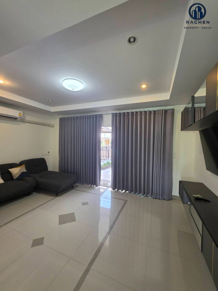 picture For rent, 3-storey townhouse, Palm Spring Village 9, Ban Phru - 3/18