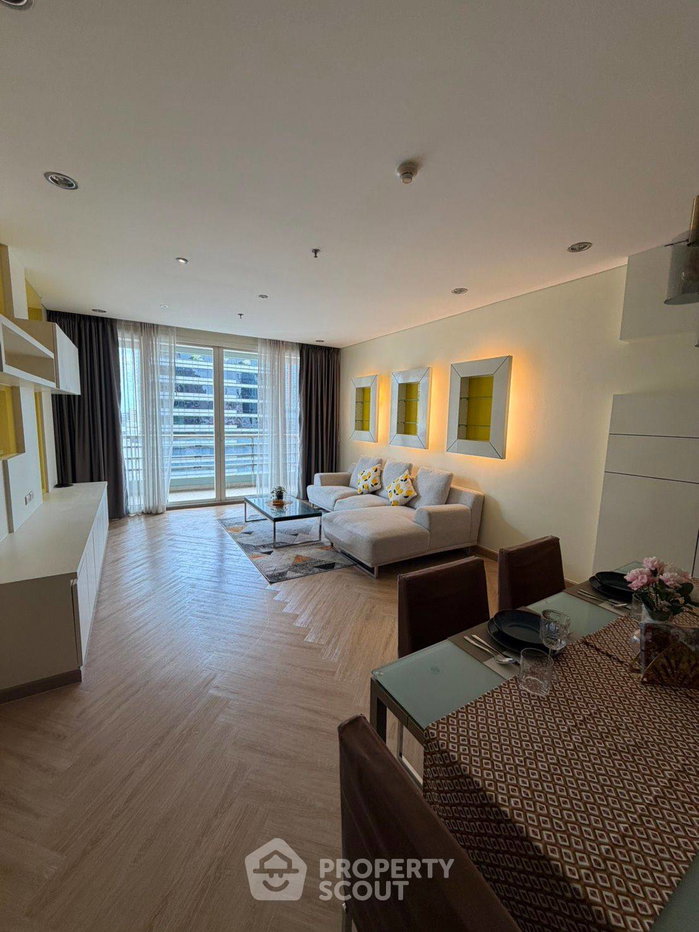 picture 200m To MRT Silom | 3-BR | The Royal Saladaeng Condominium (ID 3173220) - 13/15