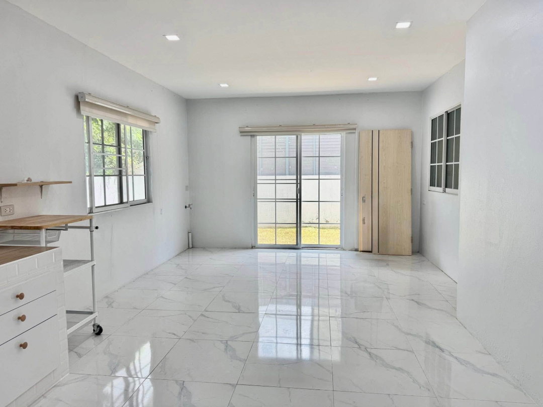 รูป ให้เช่าบ้านเดี่ยวหลังใหญ่ ม.แอทโฮม ซ.หมอย้อย ศรีราชา - รูปที่ 12/31
