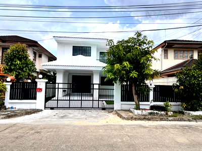 Houses for sale Design Village Phutthamonthon : For Sell House BAAN AKSARA 2-story 3 bedroom 2 bathroom