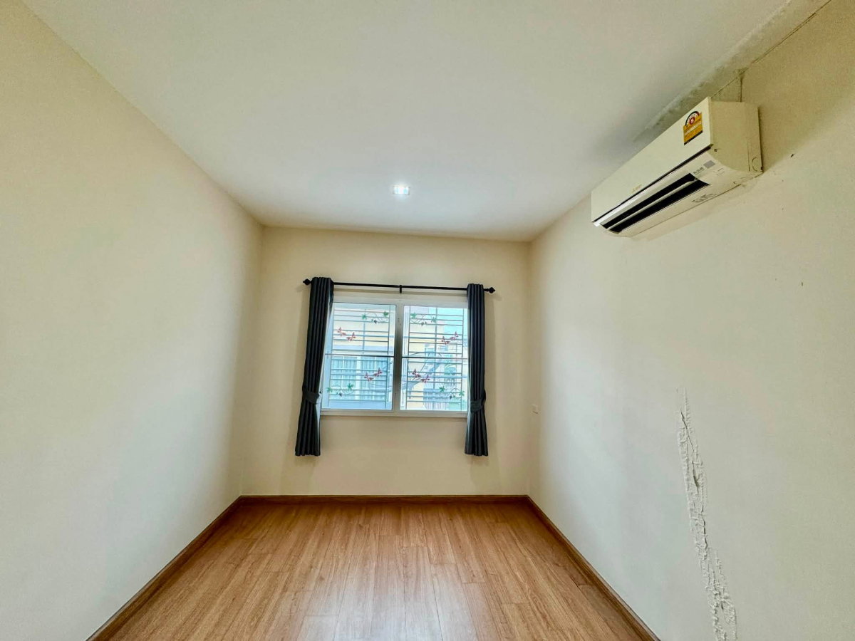 รูป ให้เช่าทาวน์โฮม 4 ห้องนอน ม.โกลเด้นท์ทาวน์ เก้ากิโล ศรีราชา - รูปที่ 14/24