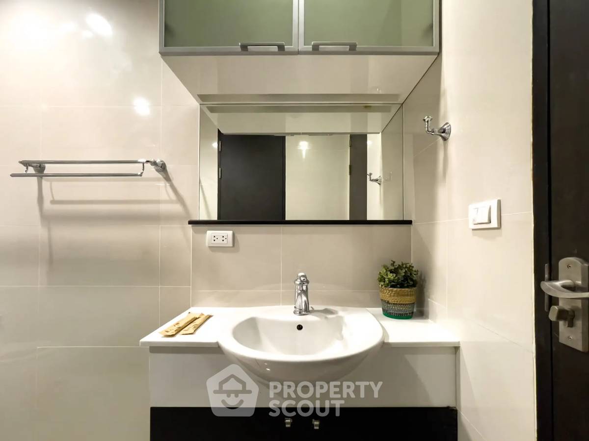 picture Spacious 2-BR 110 Sqm The Address Chidlom Near BTS Chit Lom (ID 3171952) - 27/28