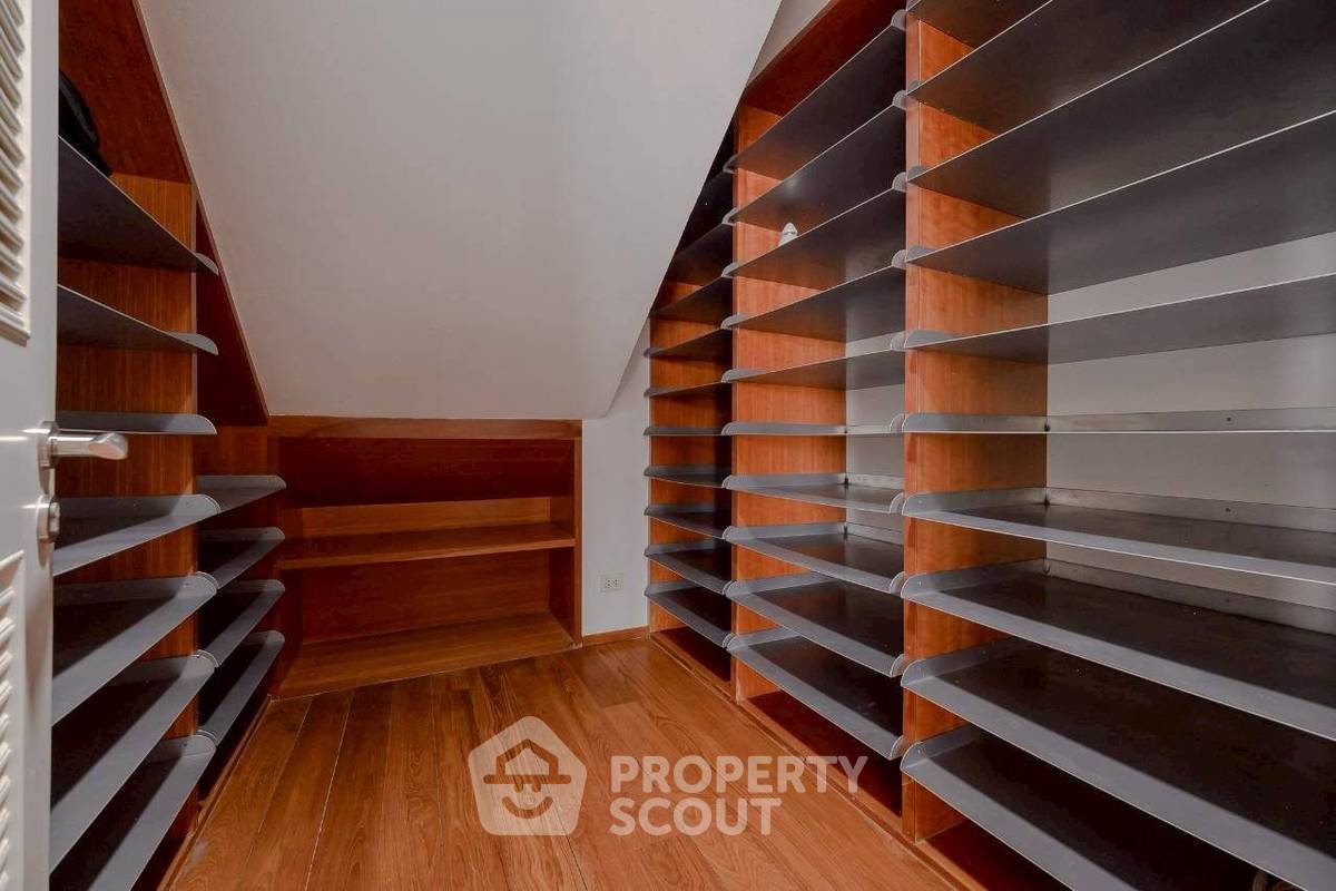 รูป 4 ห้องนอน 698 ตร.ม. ชั้น 38-39 Las Colinas ใกล้ BTS อโศก (ID 3173407) - รูปที่ 35/40