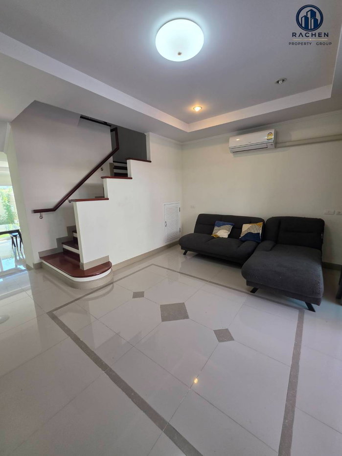 picture For rent, 3-storey townhouse, Palm Spring Village 9, Ban Phru - 2/18
