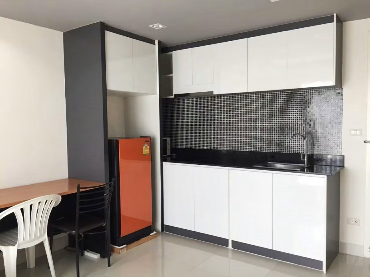 picture 7,000 THB The time condo 41 sqm - 2/11