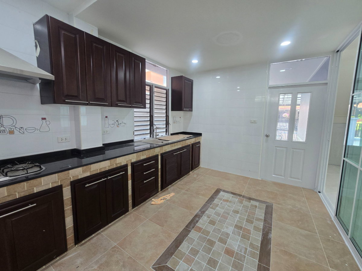 รูป บ้านเดี่ยวใกล้ BTS รีโนเวทใหม่ทั้งหลัง ม.การ์เด้น วิลล่า คลอง 3 (Garden Villa Klong 3) ถนนชลมาร์คพิจารณ์ (รังสิต-คลอง 3) ลาดสวาย ลำลูกกา ปทุมธานี - รูปที่ 22/39