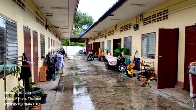 กิจการ บางละมุง ชลบุรี : ที่ดิน240ตรว.พร้อมห้องแถว19หัอง หนองปรือ พัทยา
