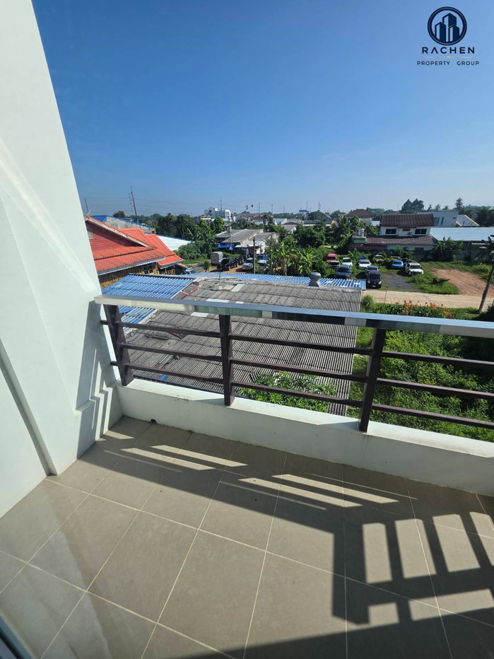 picture For rent, 3-storey townhouse, Palm Spring Village 9, Ban Phru - 14/18