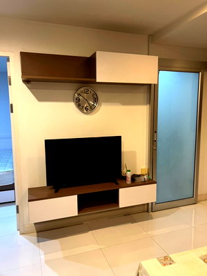 Condos for rent : Rent The Green Condo 3. Beautiful unit, great location, ready to move in. Near BTS Punnawithi. Interested? Add Line: @841qqlnr