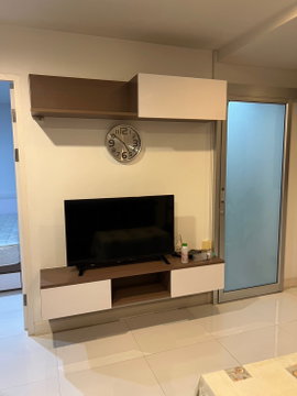 Rent The Green Condo 3. Beautiful unit, great location, ready to move in. Near BTS Punnawithi. Interested? Add Line: @841qqlnr