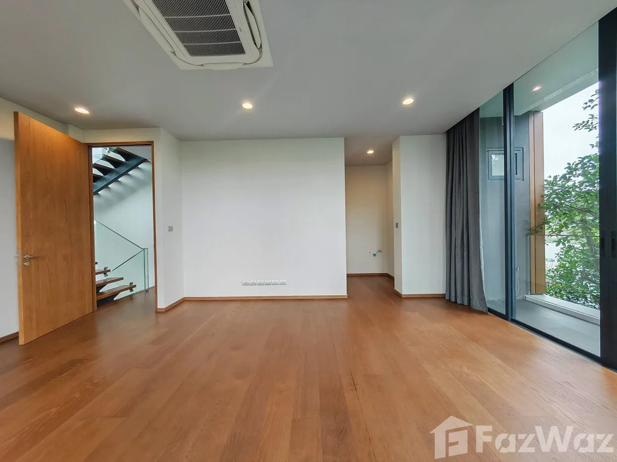 picture 🏡 Luxury 3-Storey Detached House – Corner Unit 🏡 6665022 - 7/23