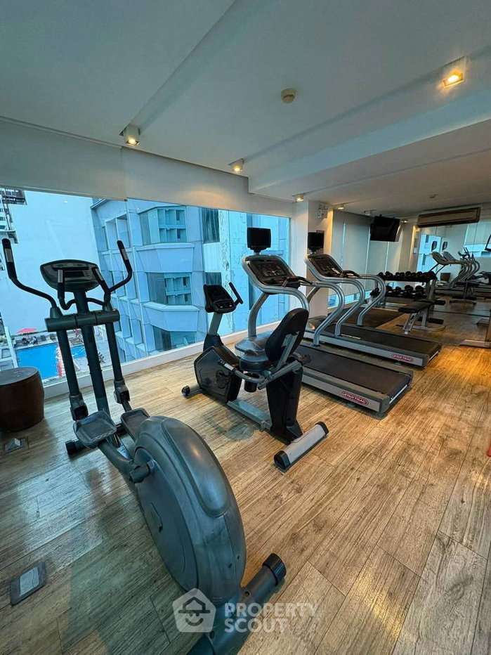 picture 1-BR Condo At Liv @ 5, Just 300m Walk To BTS Nana (ID 3171744) - 17/18