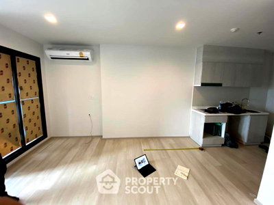 Condos for sale : 1-BR Condo at Life One Wireless near BTS Phloen Chit (ID 1530246)