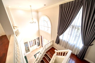 Houses for rent ถนนวัชรพล : With built-in furniture, Sukhapiban 5, Soi 26-32, Plearnary Mall, 1.5 km., luxury corner mansion, 2-story house, 4-5 bedrooms, Ramintra-Watcharaphon,