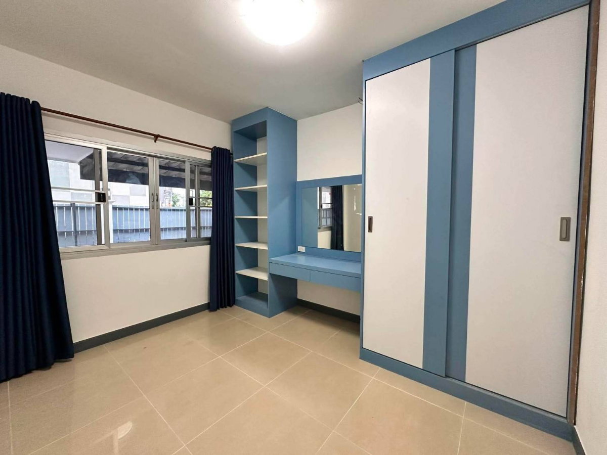 picture Single house in Sriracha, cheaper than market price. - 3/9