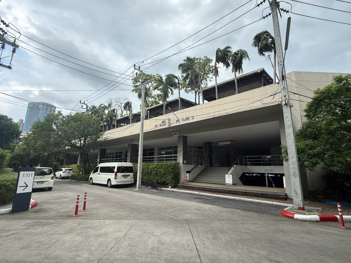 รูป ขายตึกขนาดใหญ่ทำเลพระราม 9 ติด RCA ใกล้ MRT พระราม 9 และ Central Rama 9 - รูปที่ 1/20