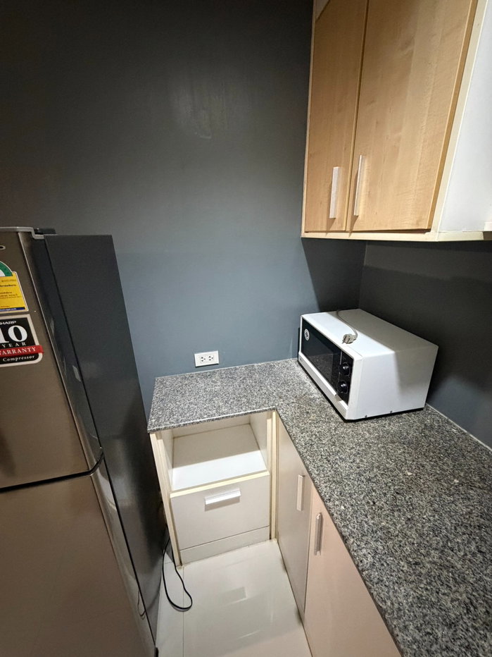 picture Room for rent (The Iris Condo) - 5/9
