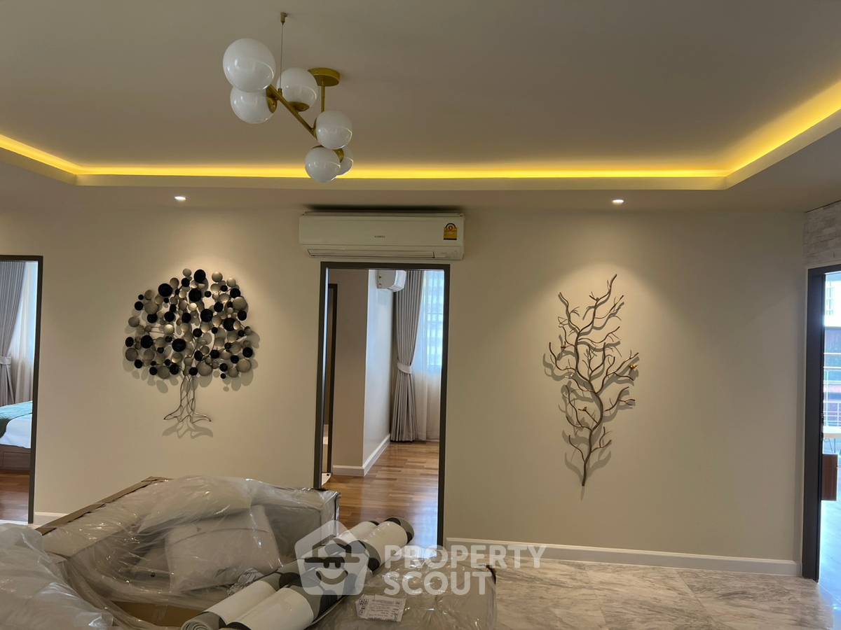 picture 236 Sqm 4-BR Condo For Sale At DS Tower 1, BTS Phrom Phong (ID 3171675) - 16/16