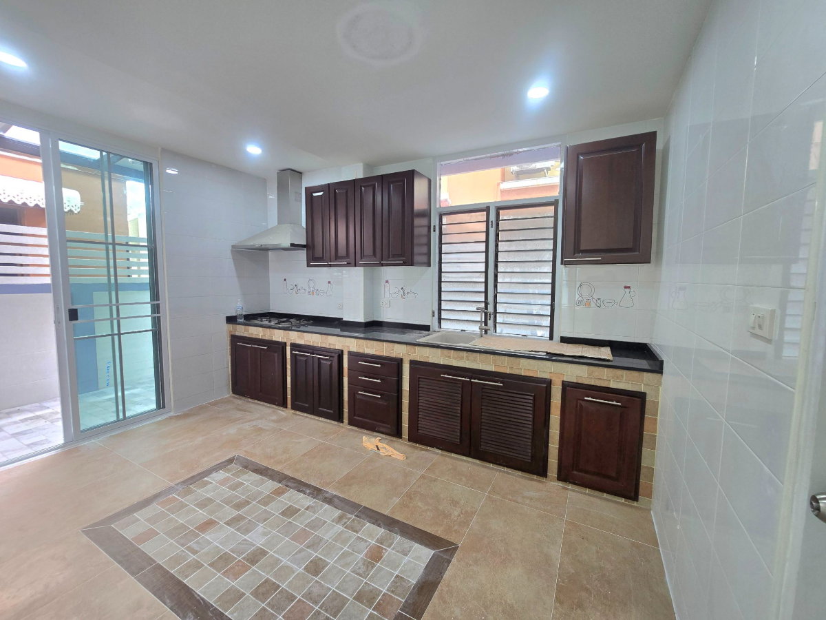 รูป บ้านเดี่ยวใกล้ BTS รีโนเวทใหม่ทั้งหลัง ม.การ์เด้น วิลล่า คลอง 3 (Garden Villa Klong 3) ถนนชลมาร์คพิจารณ์ (รังสิต-คลอง 3) ลาดสวาย ลำลูกกา ปทุมธานี - รูปที่ 16/39