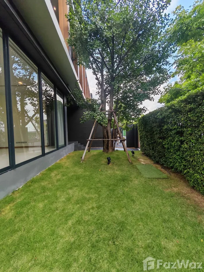 picture 🏡 Luxury 3-Storey Detached House – Corner Unit 🏡 6665022 - 3/23