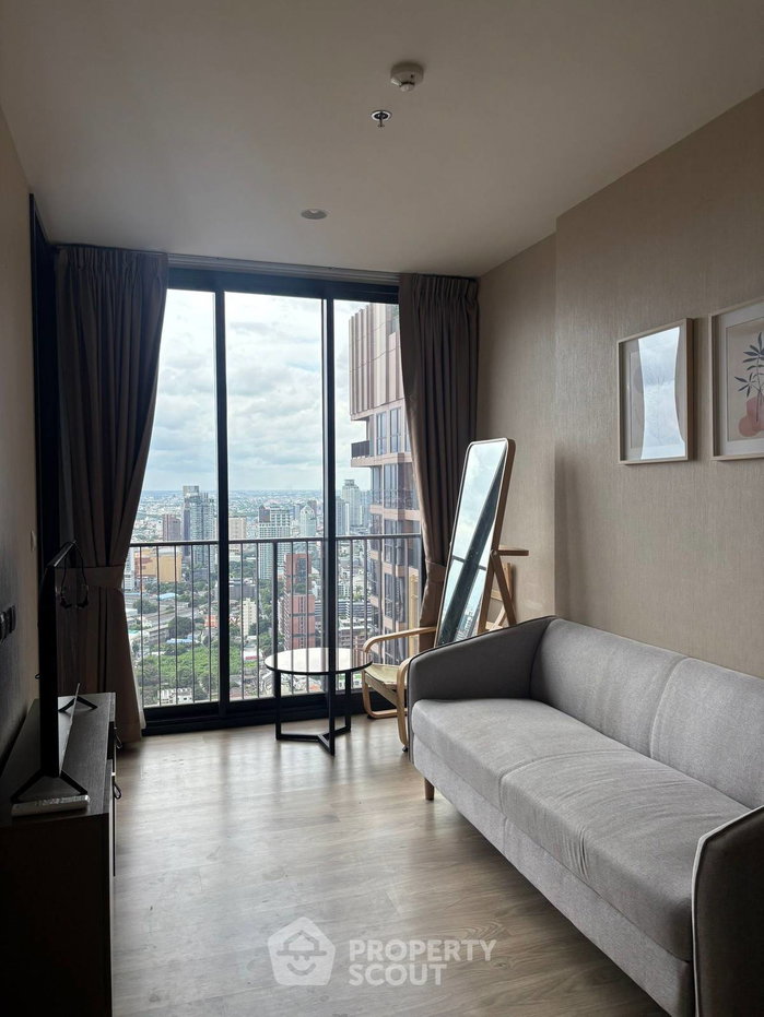 รูป ชั้น 46 ห้อง 1 ห้องนอน Oka Haus Sukhumvit 36 ใกล้ BTS ทองหล่อ (ID 2236626) - รูปที่ 1/6