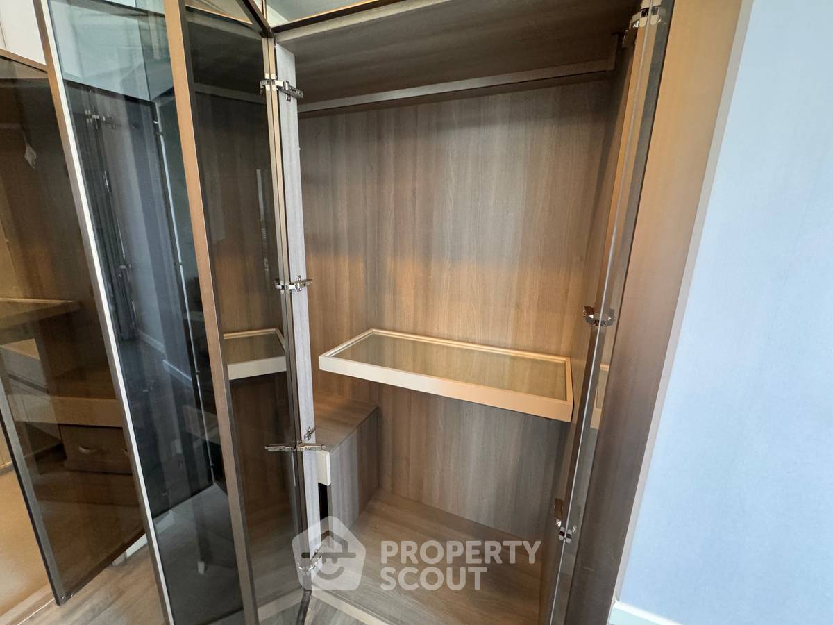 รูป ราคาเหมาะสม คอนโด 1 ห้องนอน The Room Rama 4 ใกล้ MRT หัวลำโพง 400 ม. (ID 2821519) - รูปที่ 13/32
